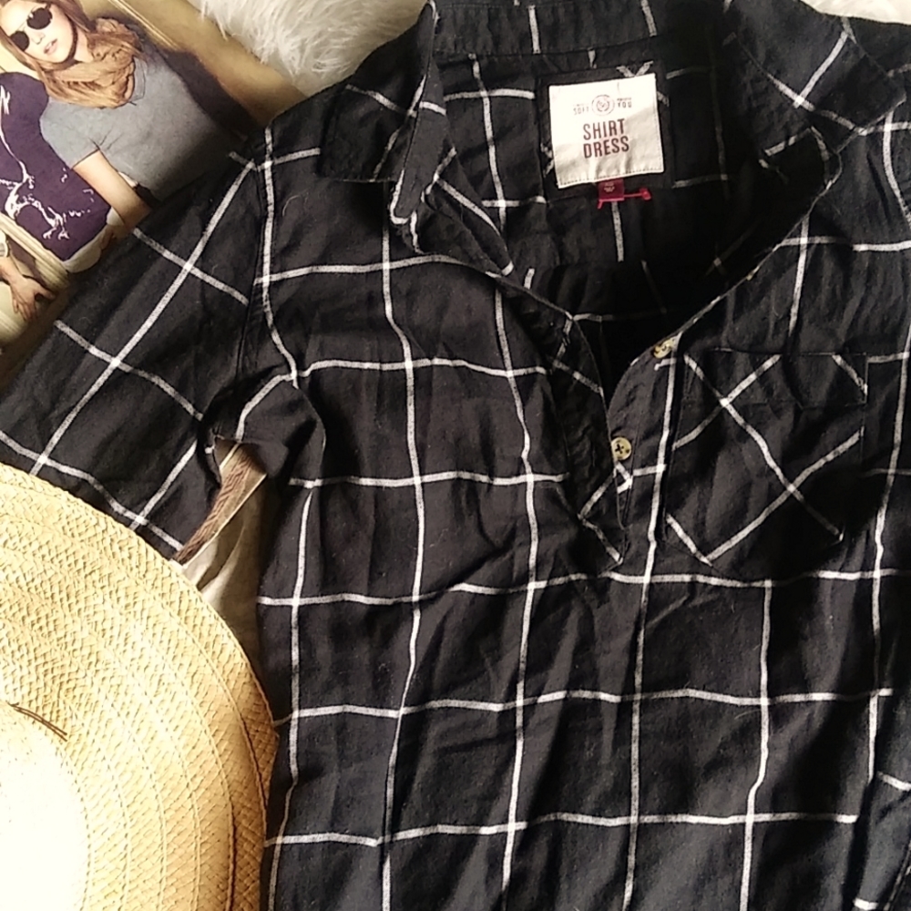 Black and white shirt dress
